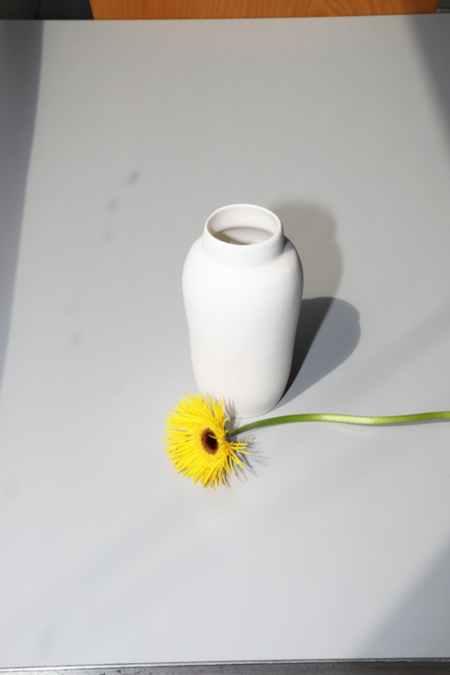 basic vase(white)