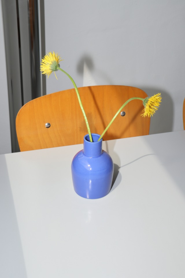 round vase(blue)