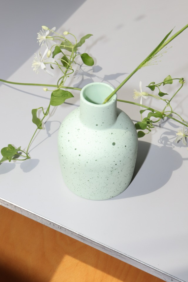 round vase(mint)