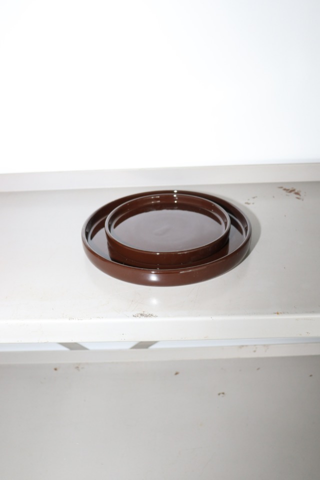 circle plate(brown)