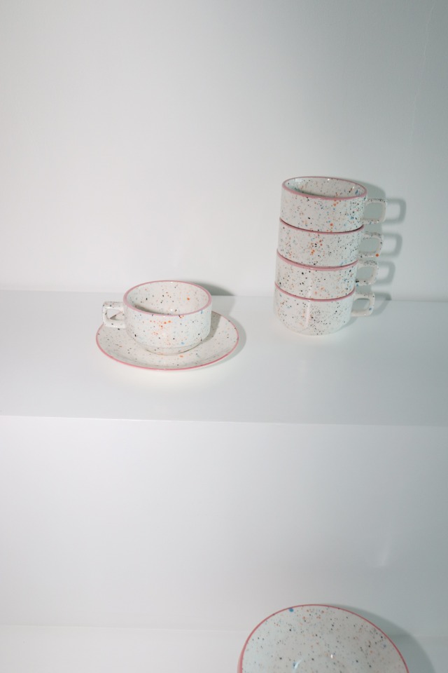 pink line mug&amp;saucer set 02.