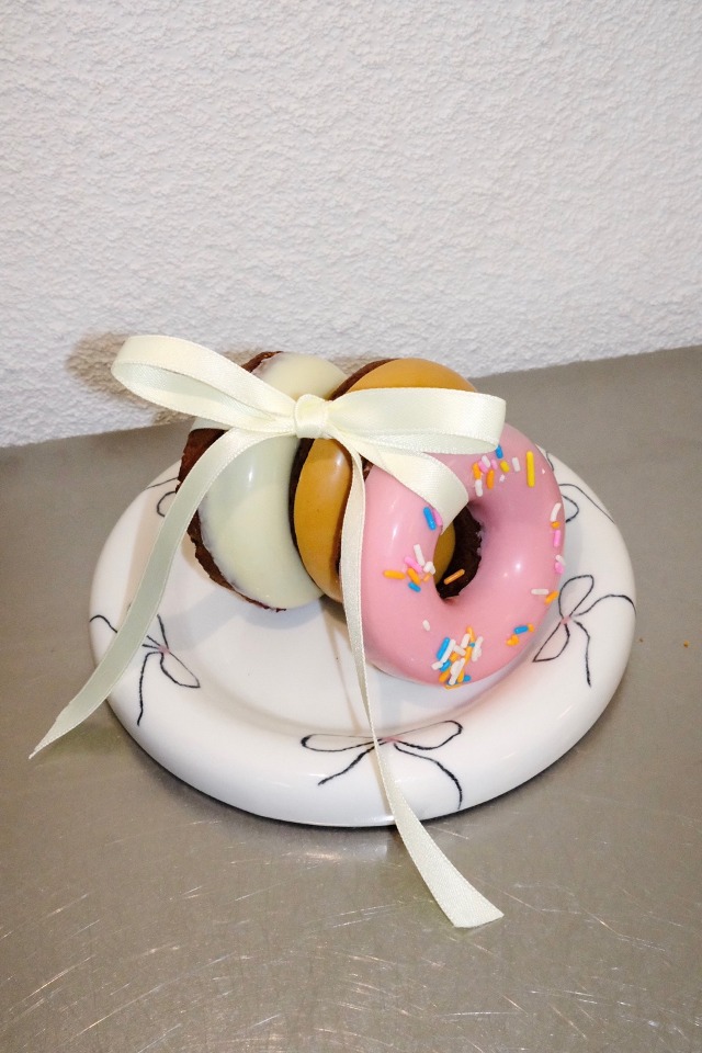 [선물포장] 리본 링플레이트 + 도넛 마들렌(얼디)